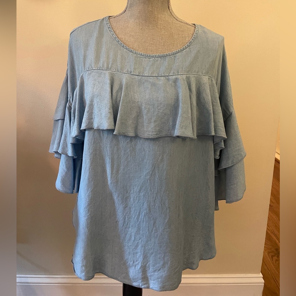 Lauren Conrad blouse